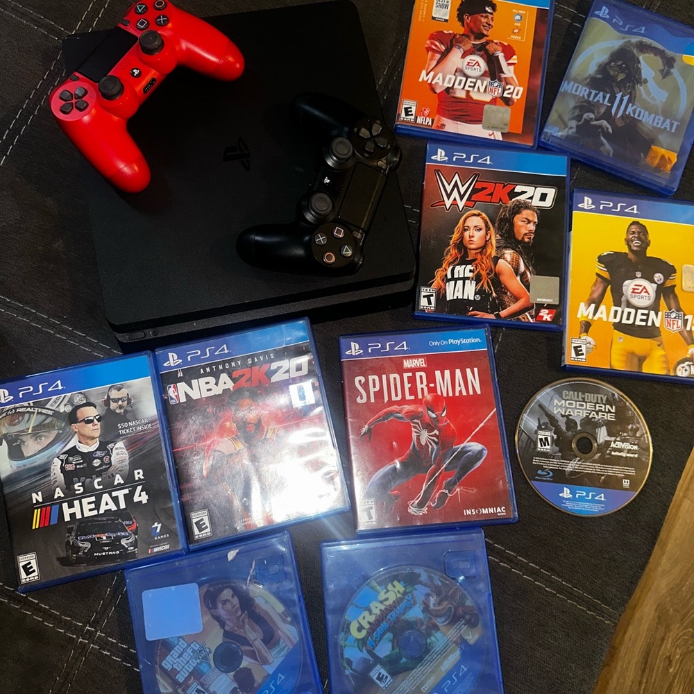 Play Station 4